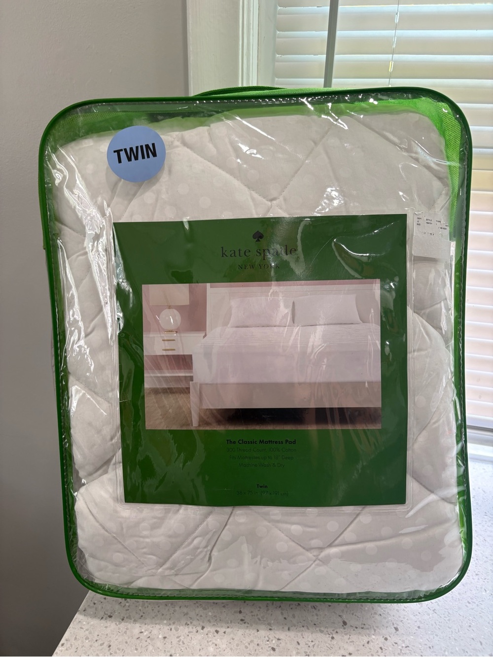 NEW kate spade Twin White Quilted Mattress Pad- cute dot print